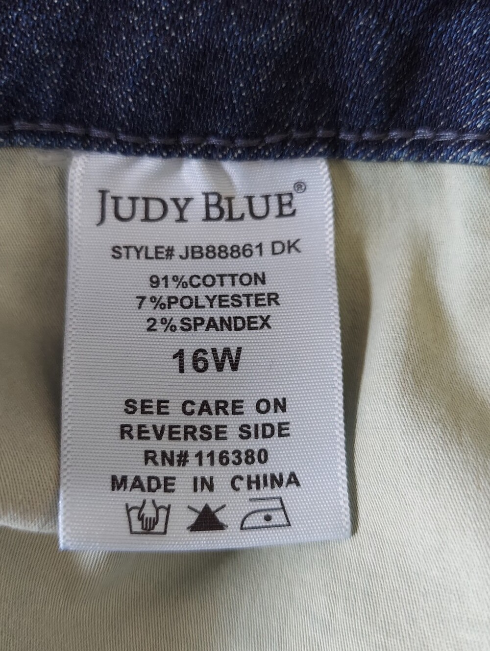 Judy Blue Dark Wash Women’s Jeans Size 16W - Picture 11 of 11